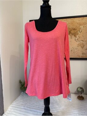 Lularoe ribbed Lynnae long sleeve tee size small